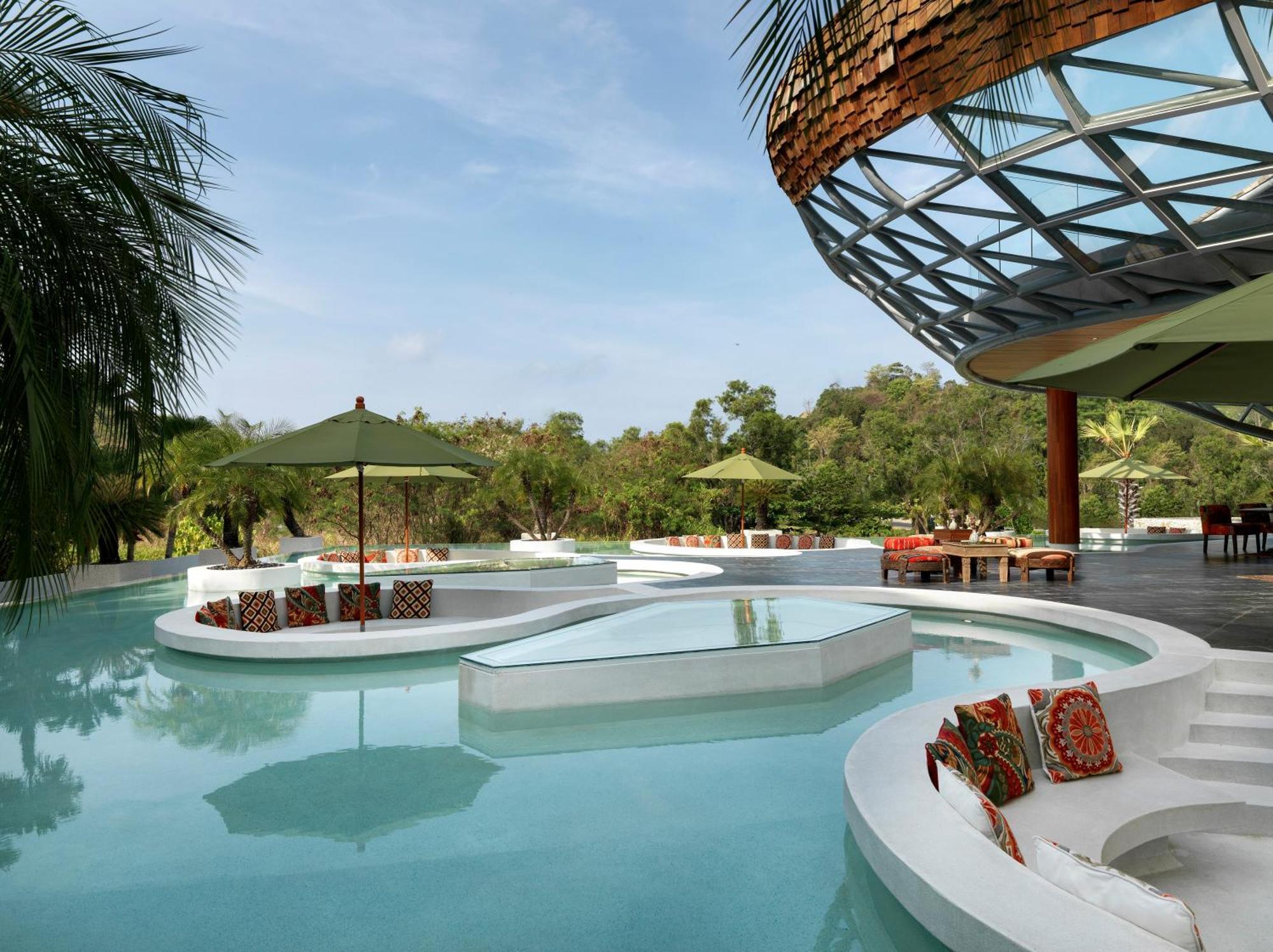 Wyndham Grand Nai Harn Beach Phuket Kültér fotó